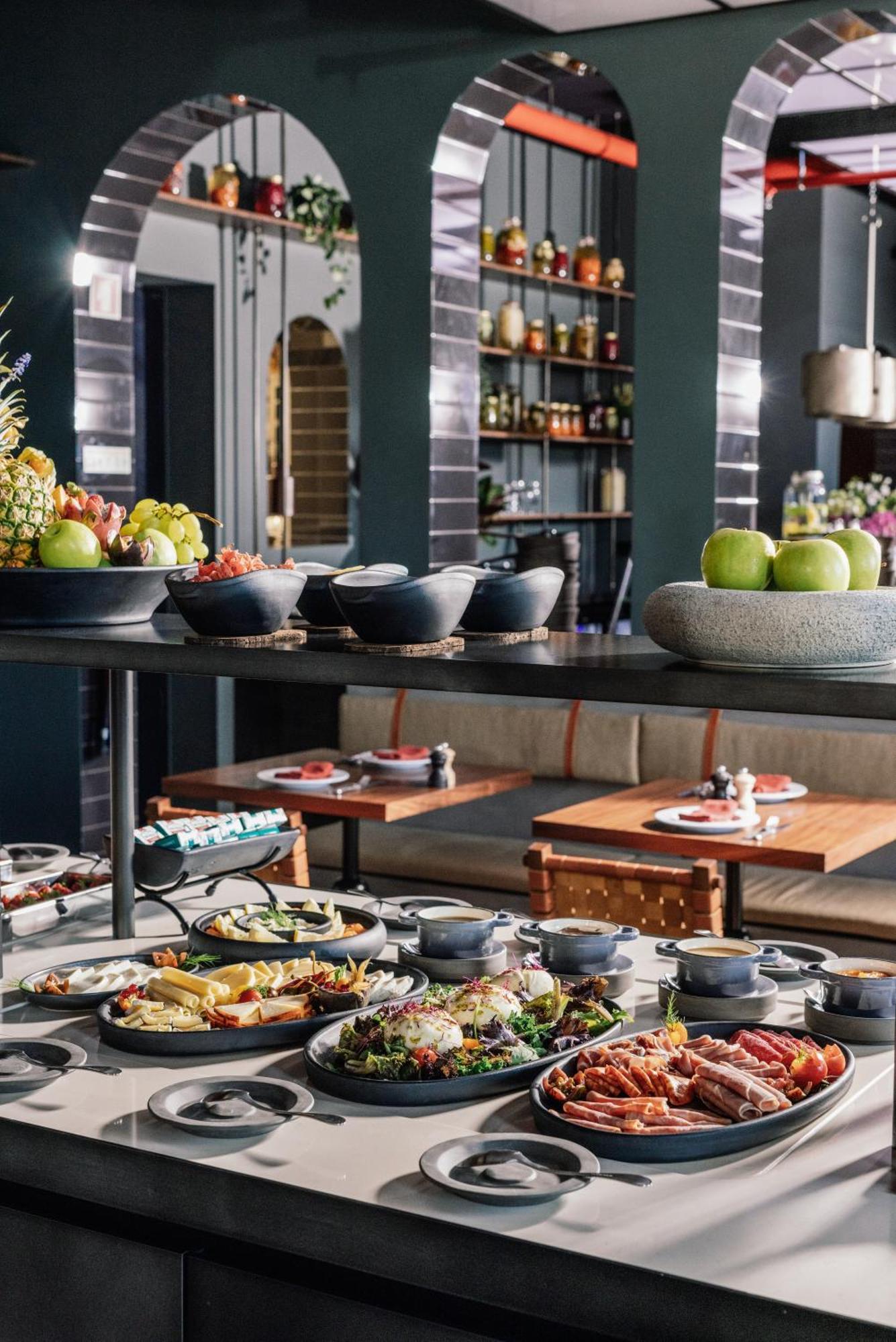 The Rebello Hotel & Spa - Small Luxury Hotels Of The World บีลาโนวาเดกายา ภายนอก รูปภาพ The interior of the restaurant