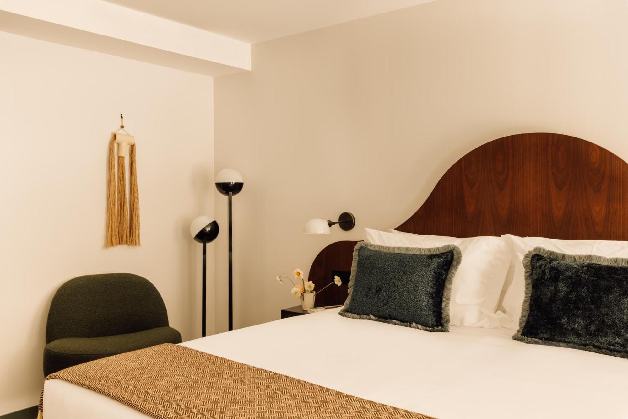 The Rebello Hotel & Spa - Small Luxury Hotels Of The World บีลาโนวาเดกายา ภายนอก รูปภาพ A bedroom at the hotel
