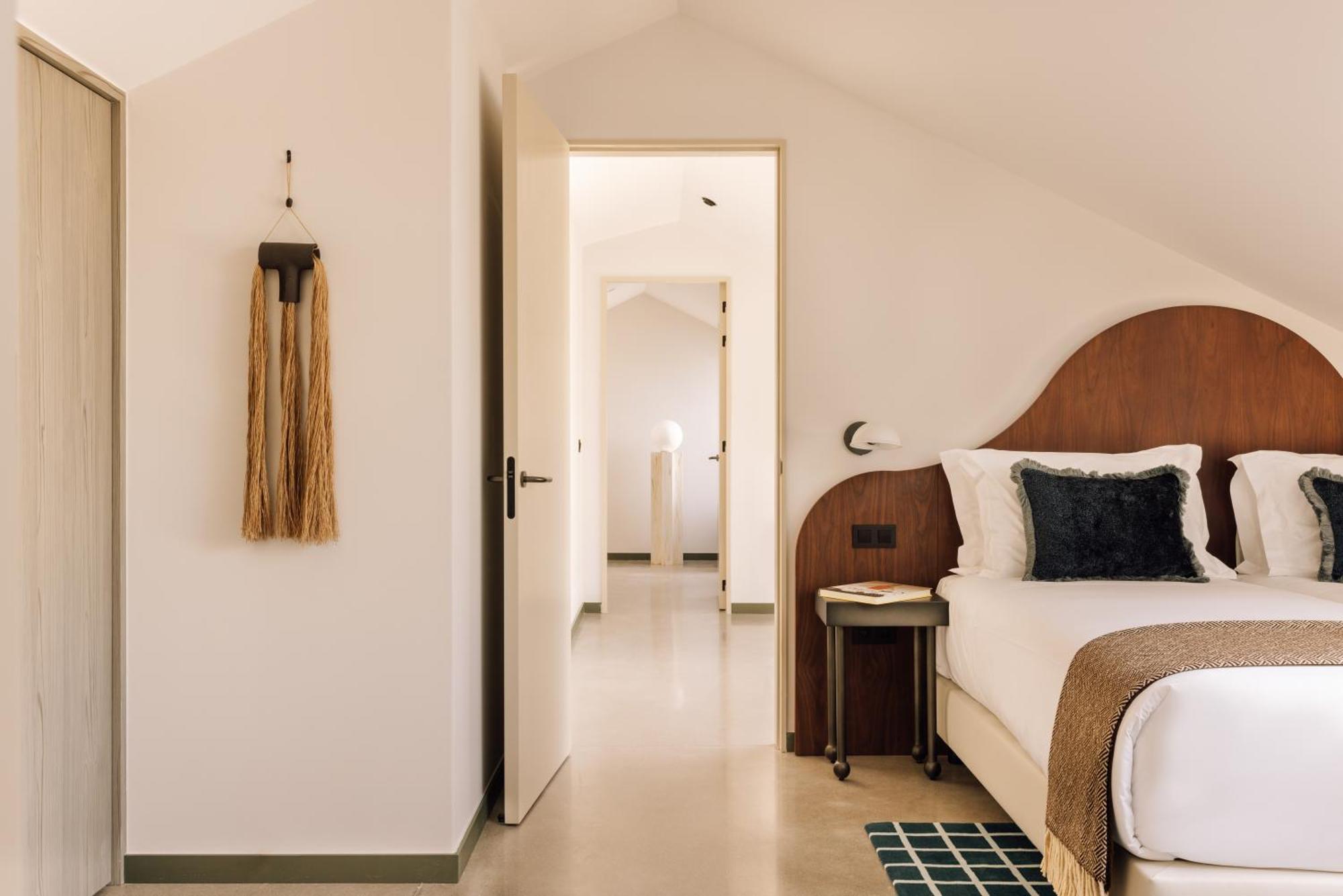 The Rebello Hotel & Spa - Small Luxury Hotels Of The World บีลาโนวาเดกายา ภายนอก รูปภาพ A room at the hotel