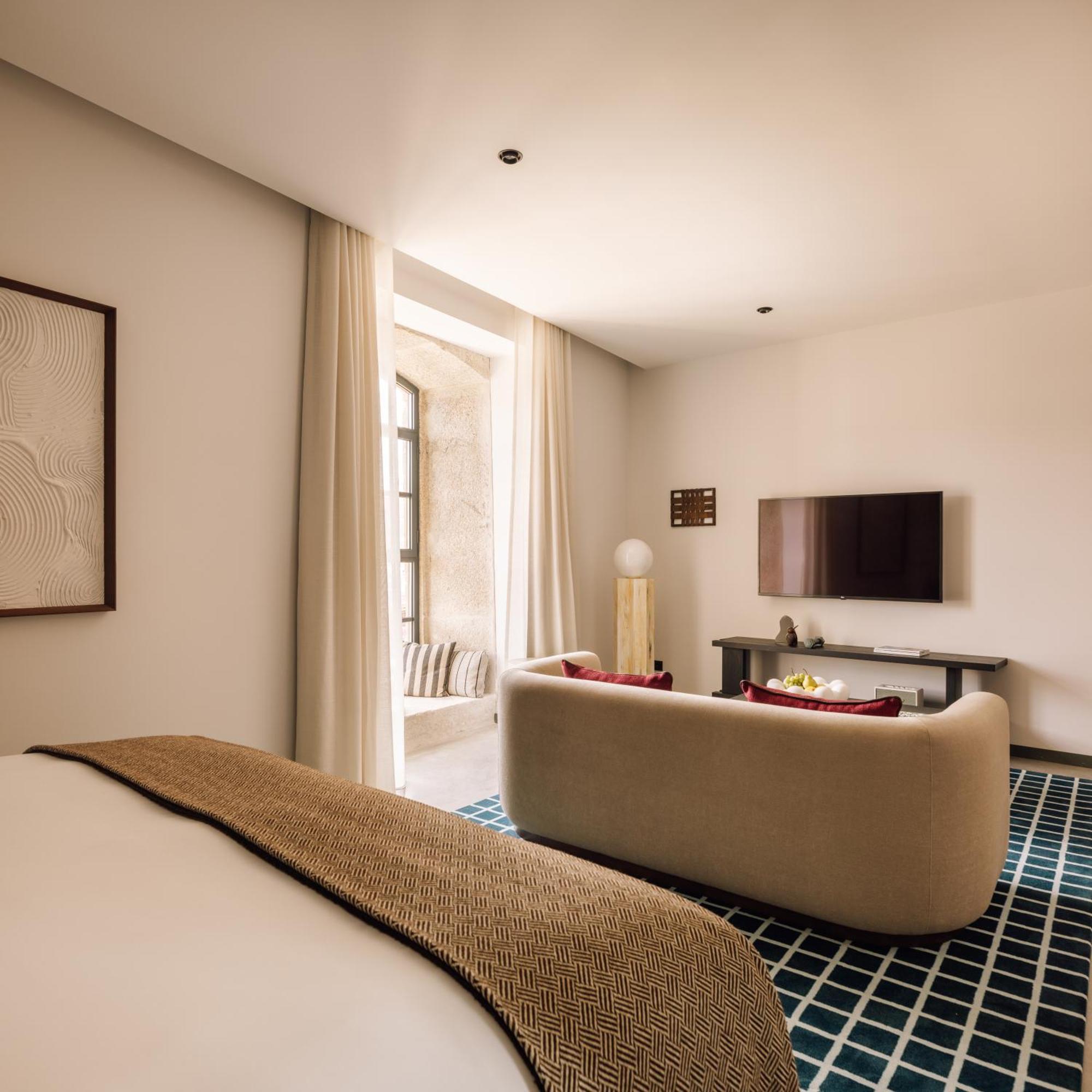 The Rebello Hotel & Spa - Small Luxury Hotels Of The World บีลาโนวาเดกายา ภายนอก รูปภาพ A room at the hotel